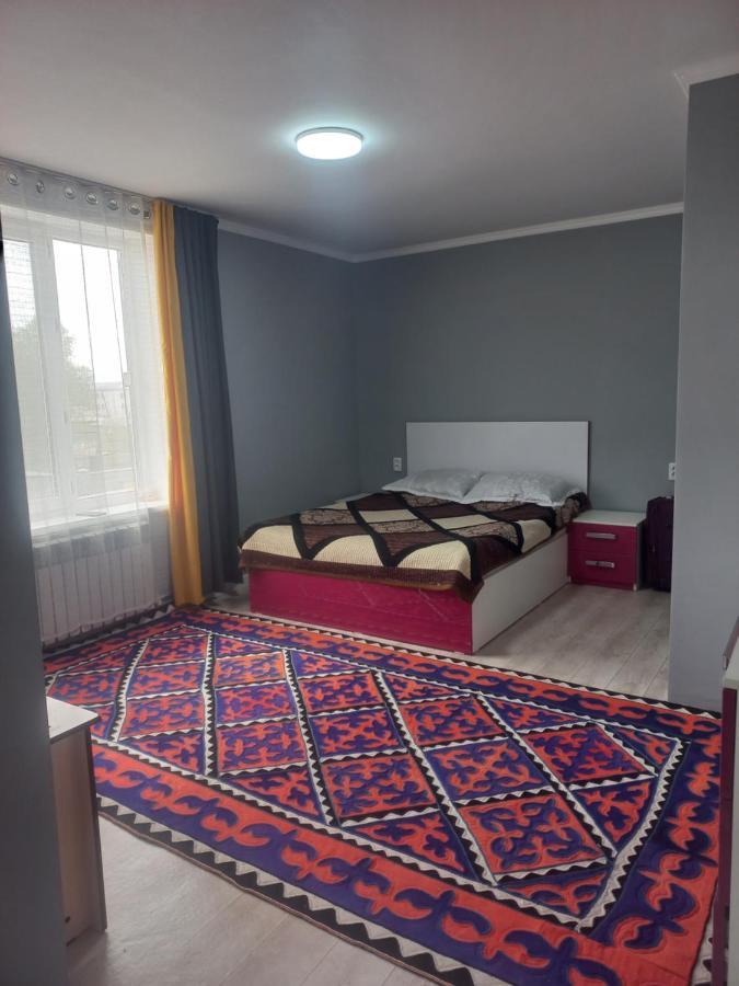 B&B Home Kochkor Екстер'єр фото